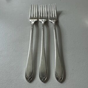 International Silver 1847 Rogers Bros 1936 LOVELACE Dinner Forks 7 3/4" Set Of 3